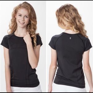 ivivva fly tech story sleeve
